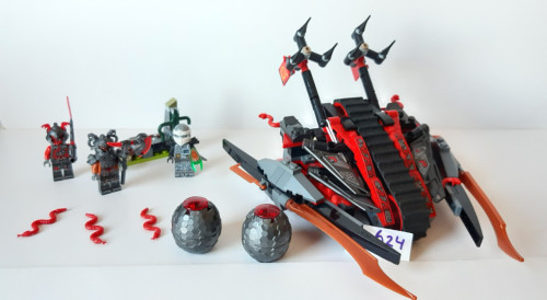 LEGO NINJAGO 70624:  Vermillion Invasievoertuig