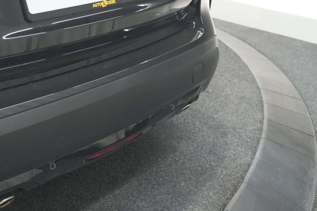 Citroen C4 puretech 130 eat8 shine | camera | head-up display | parkeersens