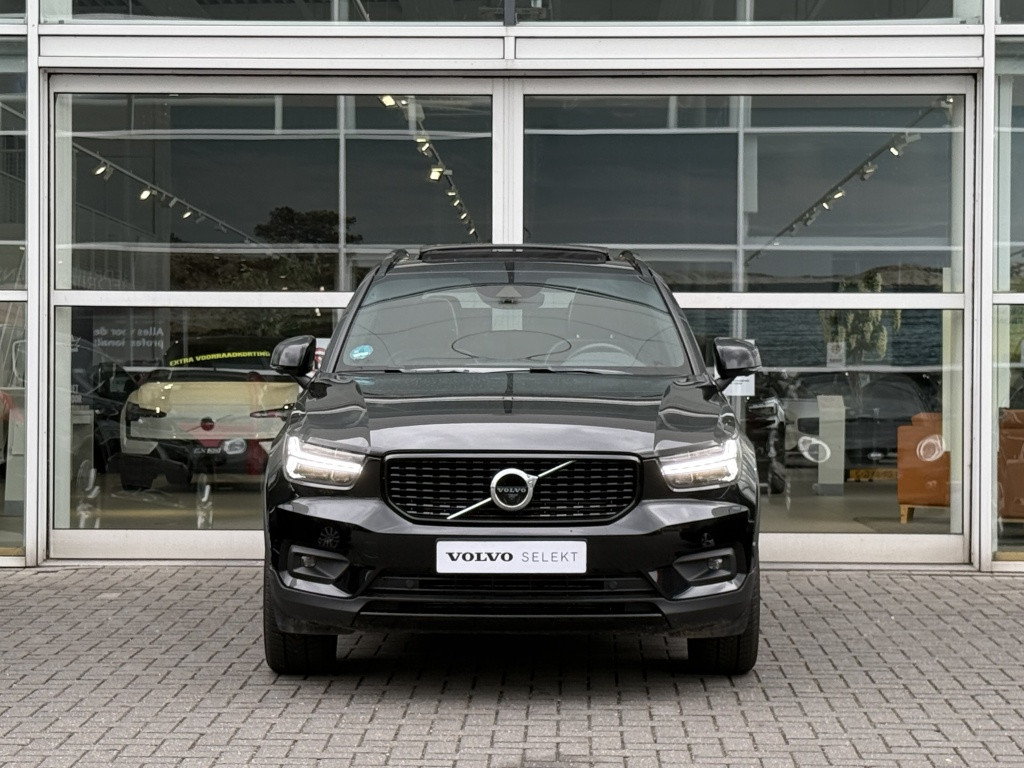 Volvo XC40 t5 262pk recharge r-design | full options !