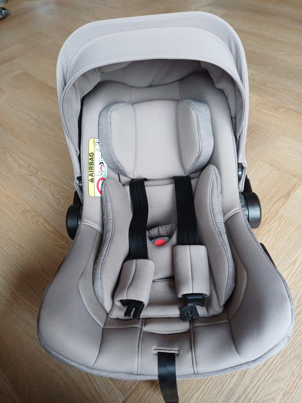 Nuna Pipa Next autostoeltje + Base Next (draaibaar)
