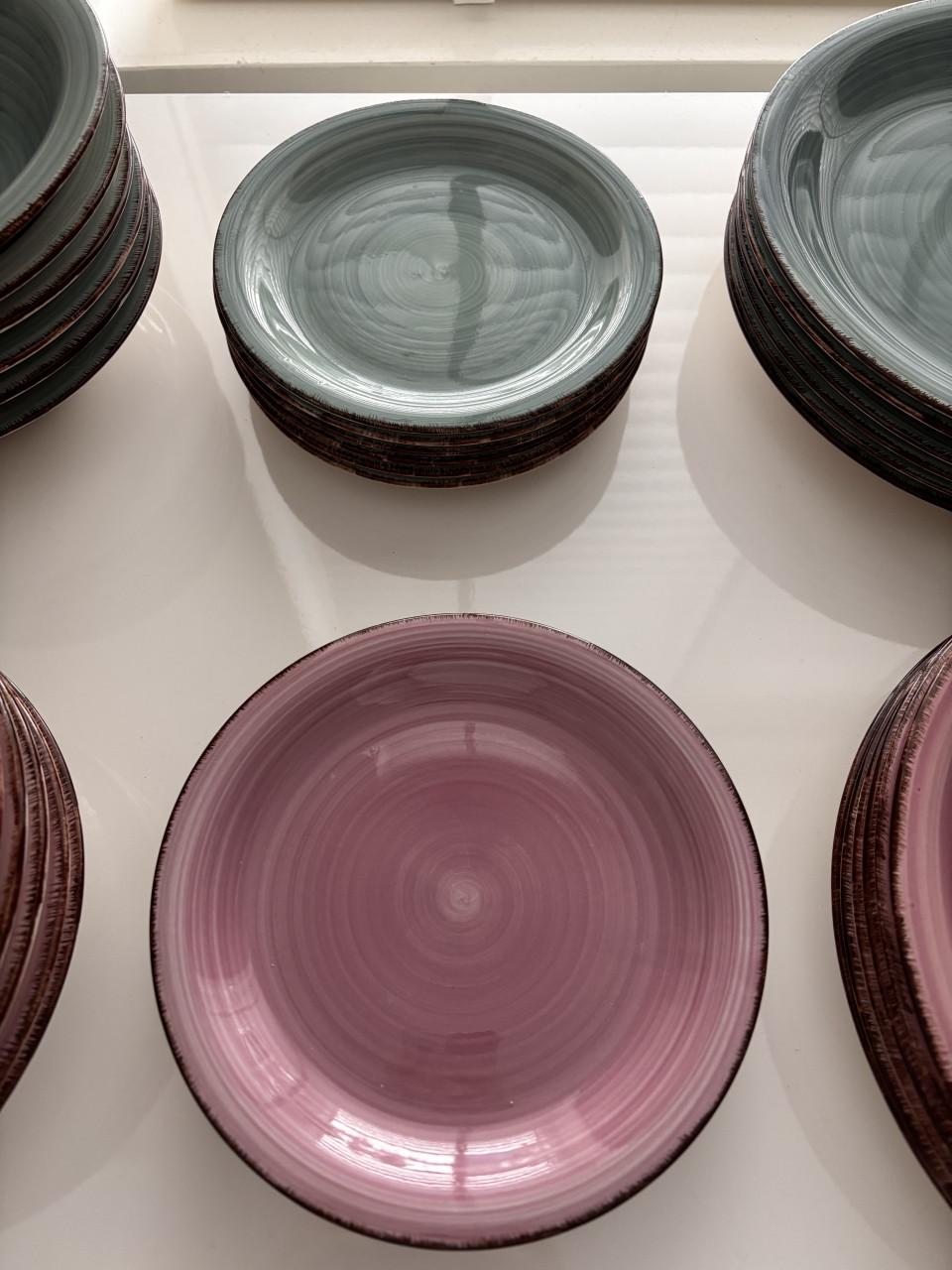 Servies 12x diep, plat en ontbijtborden