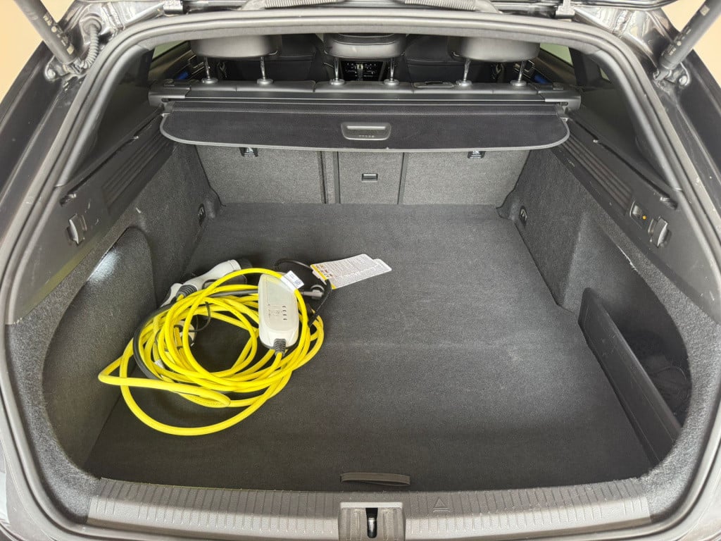 Volkswagen Arteon shooting brake 1.4 tsi ehybrid r-line business+