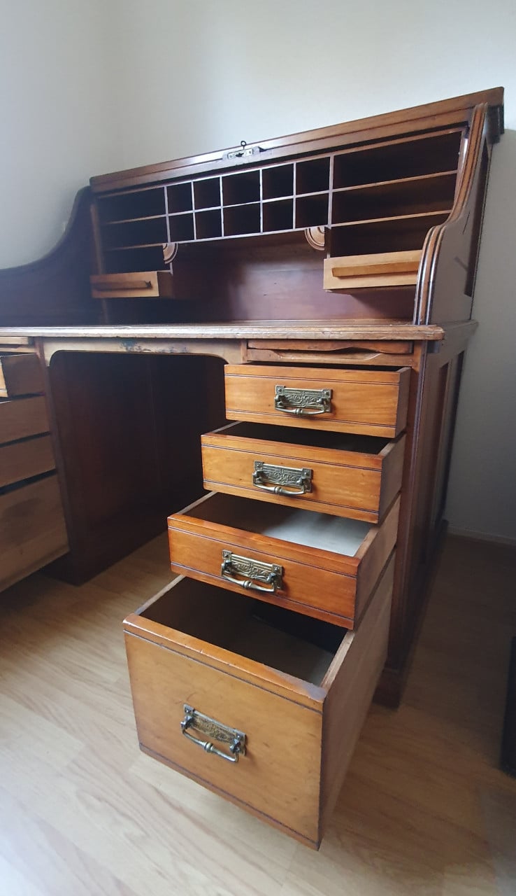Antiek cylinderbureau 1900