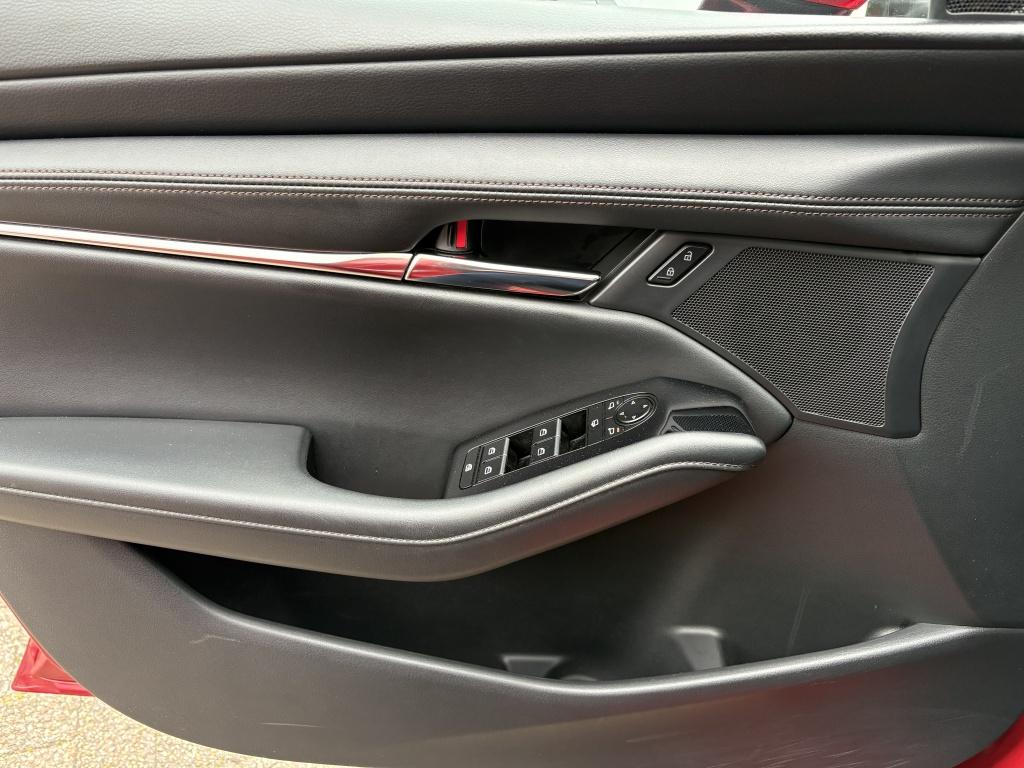 Mazda 3 sedan 2.0 e-sa-g comfort leather pack trekhaak