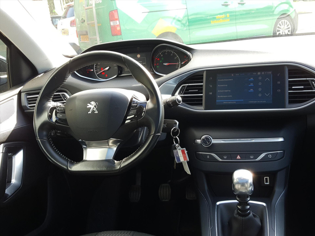 Peugeot 308 1.2 puretech 130pk s&s allure navigatie | cruise & climate cont