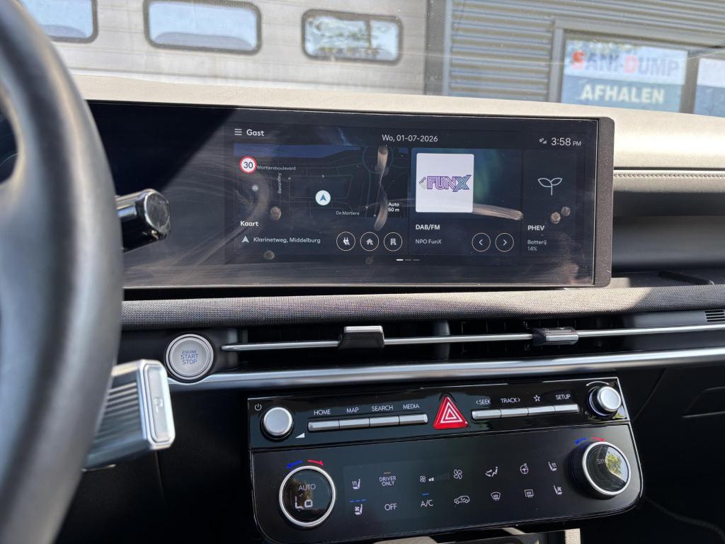 Hyundai Tucson 1.6 t-gdi phev premium sky