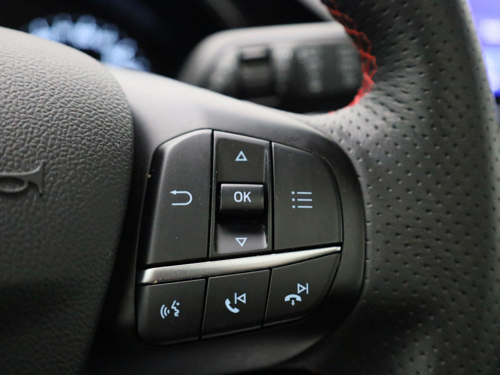 Ford Focus wagon 1.0 ecoboost active business | panorama dak | parkeer sens