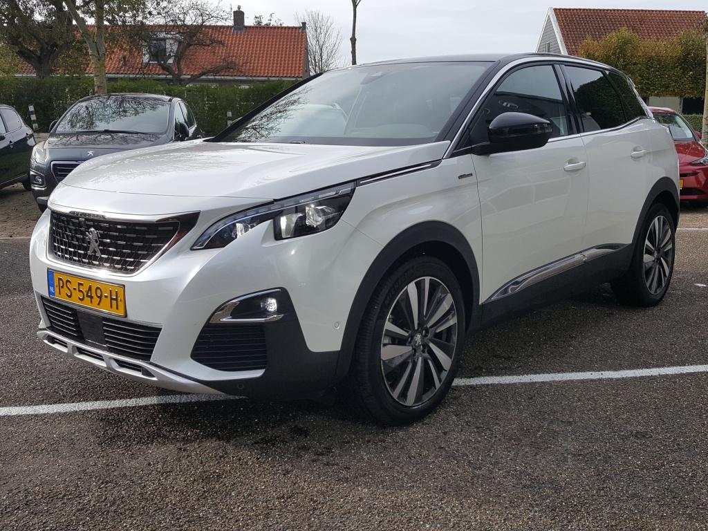 Peugeot 3008 1.2 puretech 130pk s&s gt-line trekhaak afneembaar | apple car