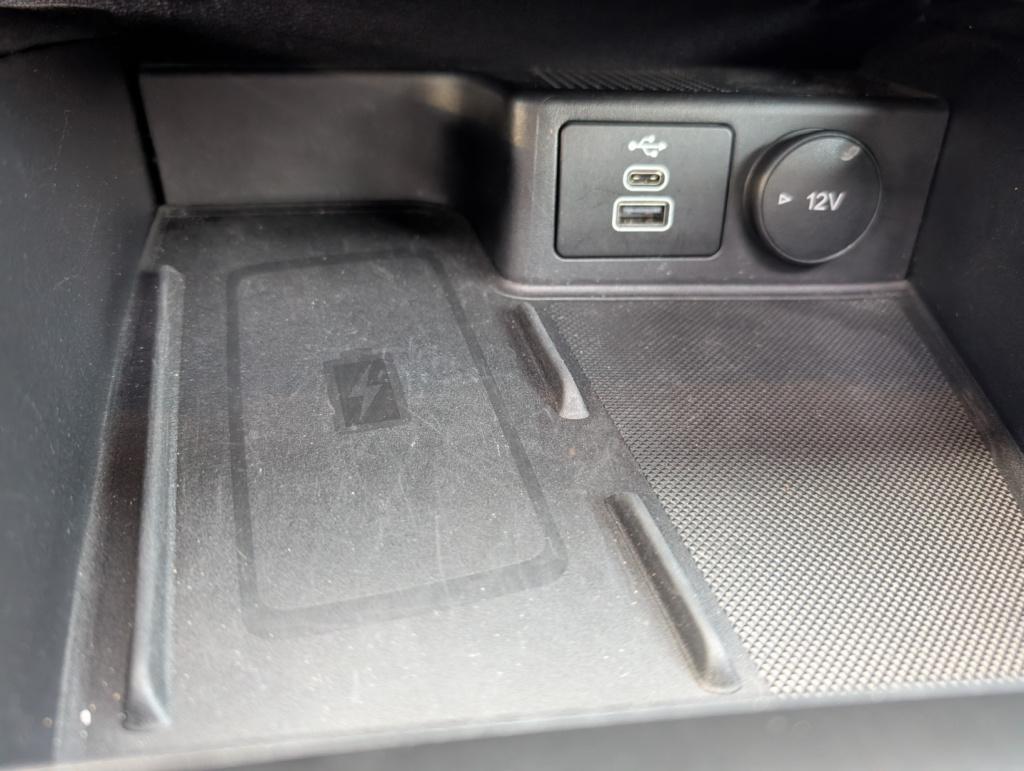 Ford Kuga 2.5 phev e-cvt 225pk st-line x , adaptive cc , panodak , winterpa