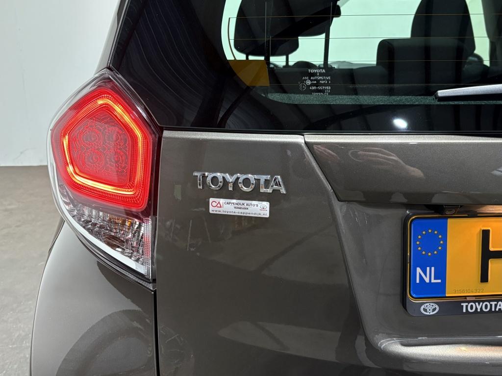 Toyota Verso-s 1.3 vvt-i dynamic | lage km-stand |