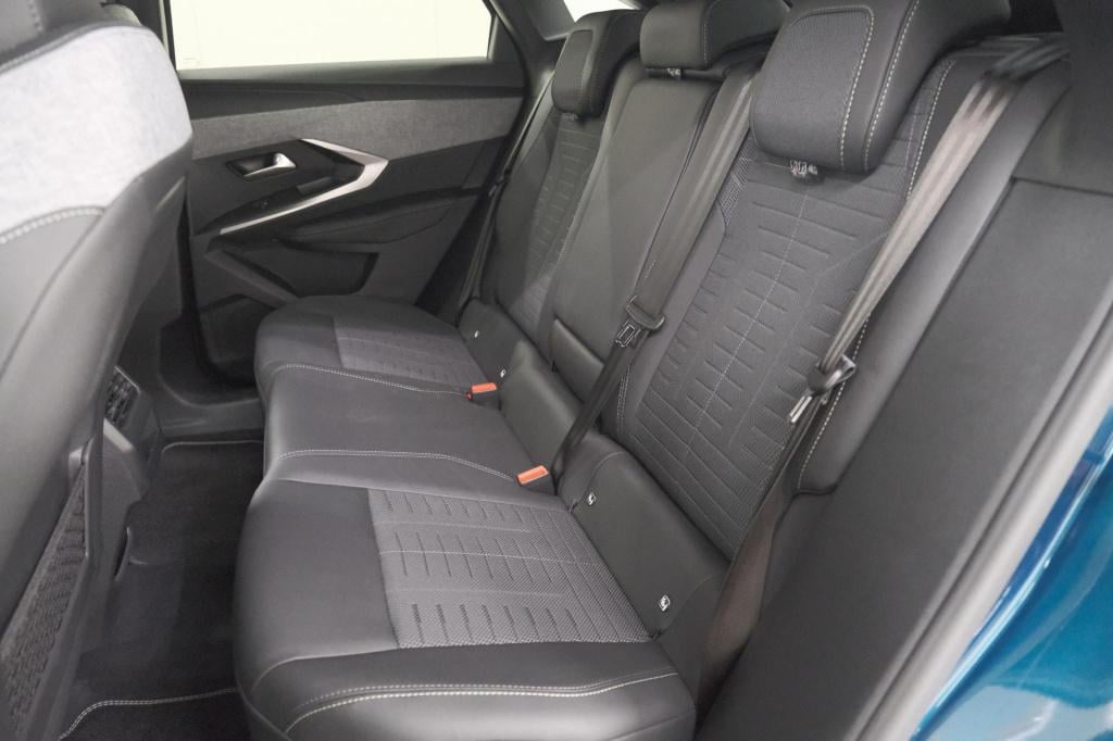 Peugeot 3008 1.2 hybrid 136 gt | elektrische kofferklep | camera | adaptiev