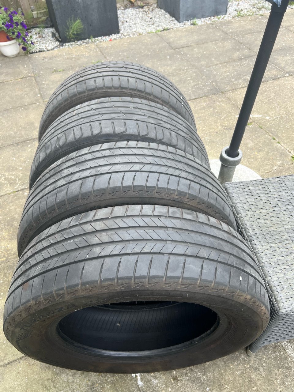 4 zomer banden 205-60-16r