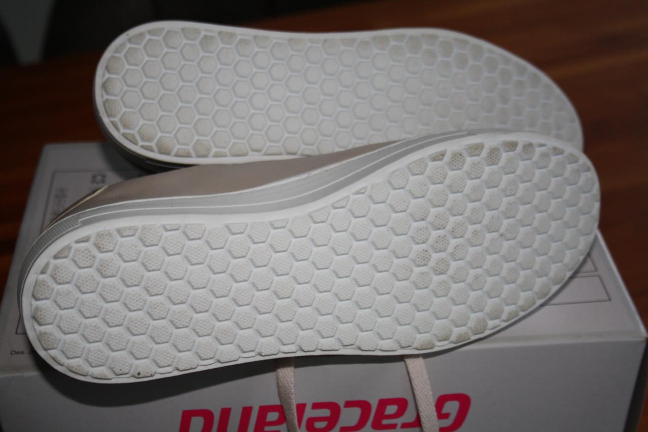 Te koop NIEUWE wandelschoenen