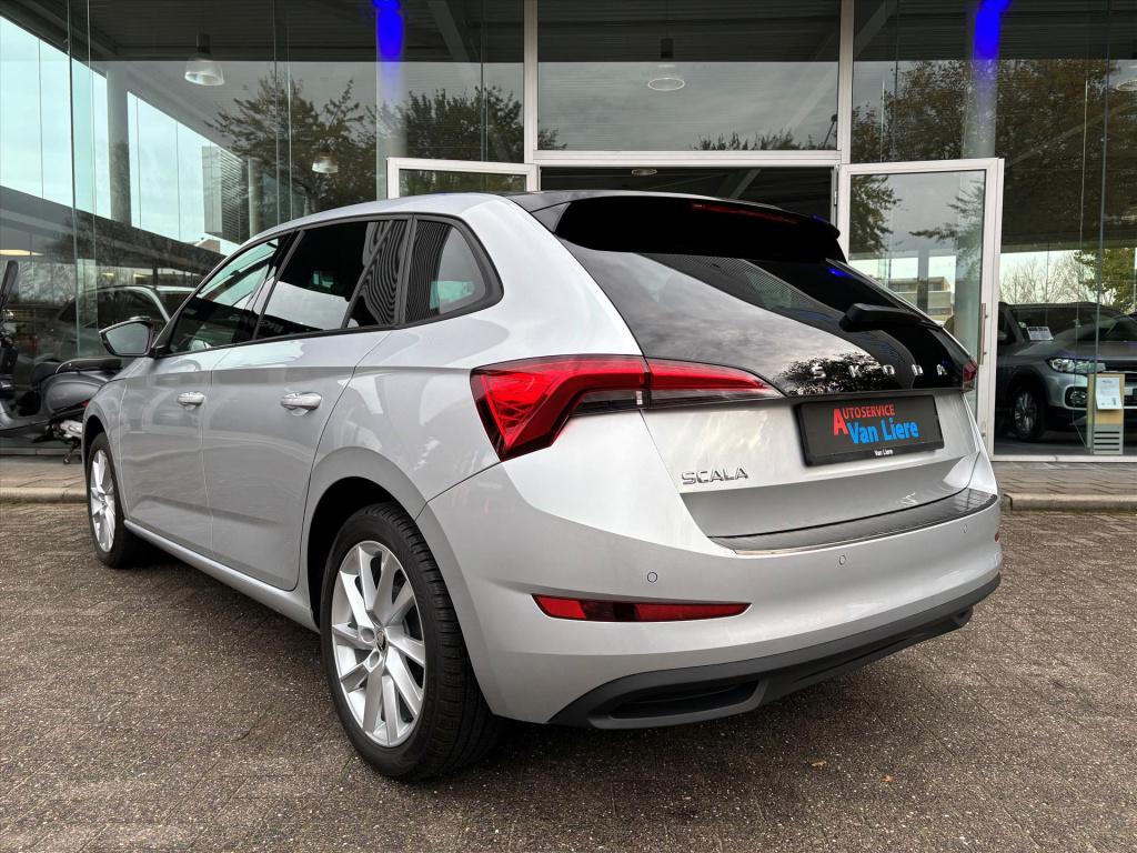 Skoda Scala 1.0 tsi 110pk sport business| carplay|panodak|17"lm| rijklaarpr