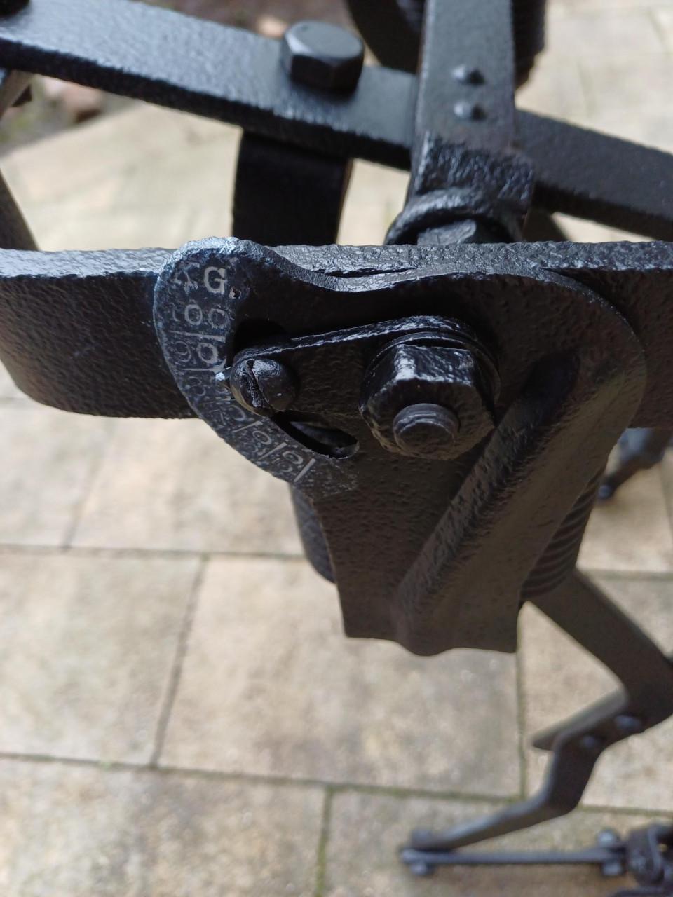 Antieke Ploegstoel/kruk