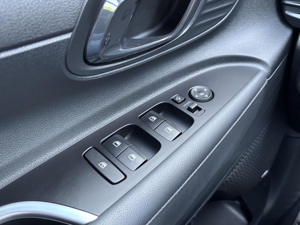 Hyundai Bayon 1.0 t-gdi premium automaat, nl-auto incl. trekhaak!