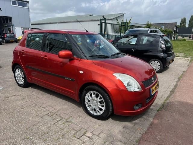 Suzuki Swift 1.5 exclusive automaat