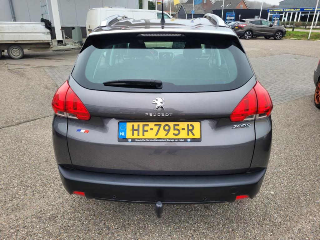 Peugeot 2008 1.2 puretech urban cross