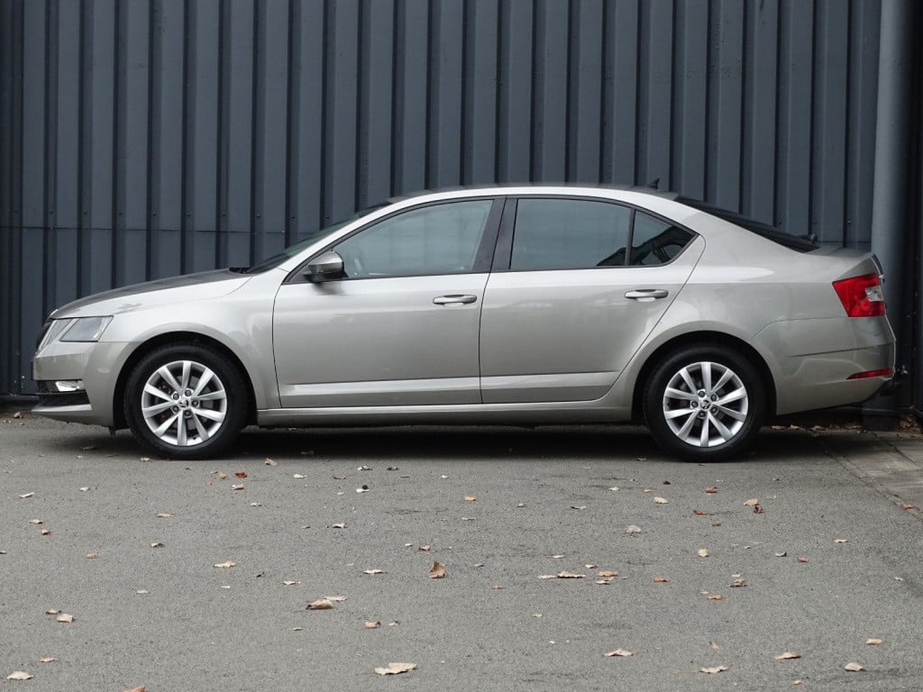 Skoda Octavia 1.0 tsi greentech ambition business