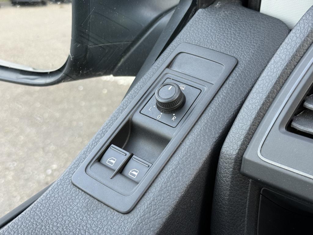 Volkswagen Transporter 2.0 tdi 150pk l2h1 comfortline | nl-auto | 1e eig | 