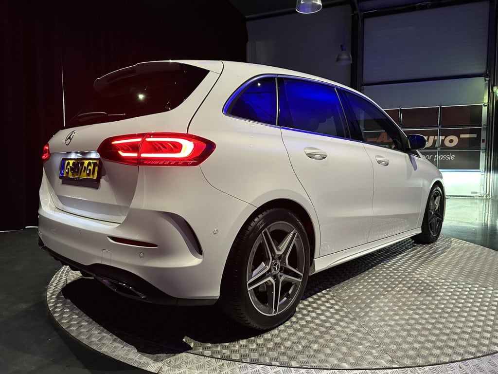 Mercedes-Benz B-Klasse 200 business solution amg