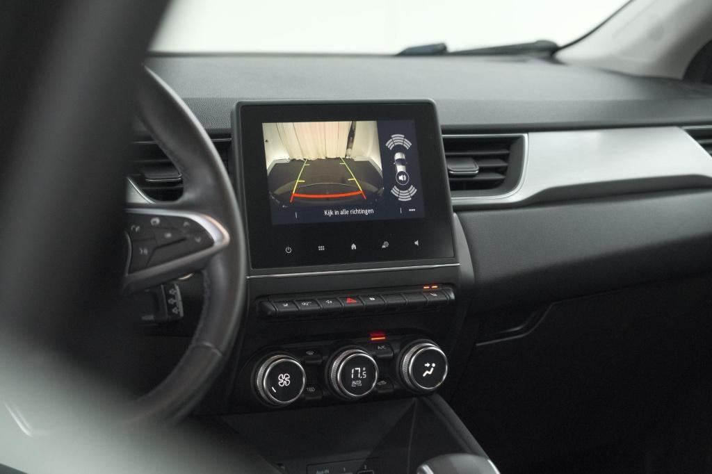 Renault Captur tce 130 edc limited | trekhaak | adaptieve cruise control | 