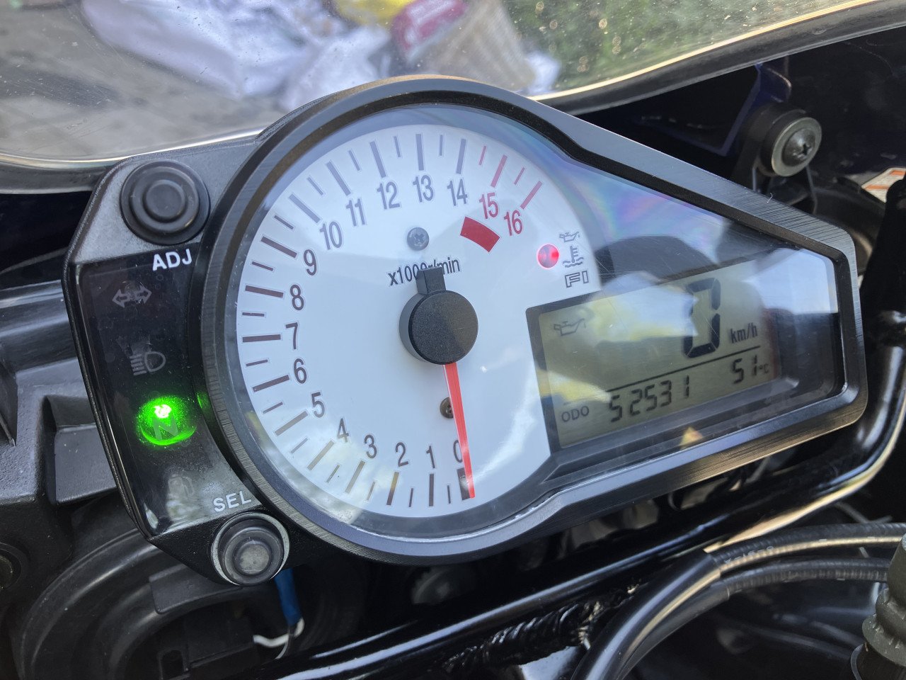 Suzuki GSX-R600 2001 in absoluut unieke staat schadevrij nieuwe banden etc.