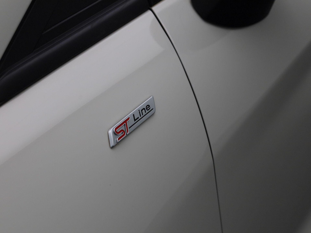 Ford Fiesta 1.0 ecoboost st-line | lmv | parkeer sensoren | bluetooth | nav