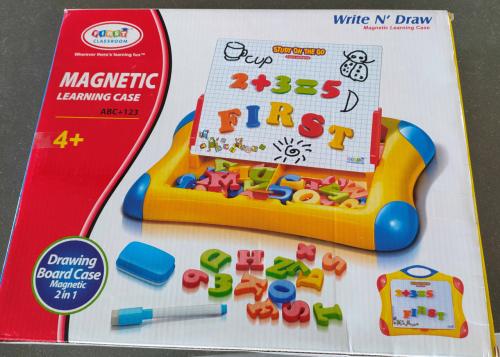 Magnetisch letter- en cijferbord te koop