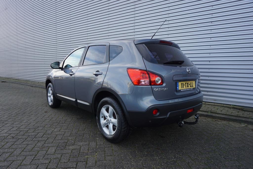 Nissan Qashqai 1.6 acenta airco / cruise / elektr. ramen / parkeers. / trek