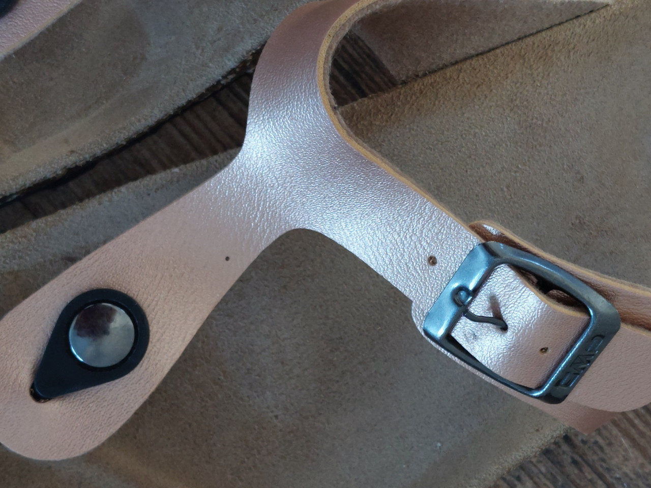 Nieuwe rosé damesteenslippers mt 38 CMP