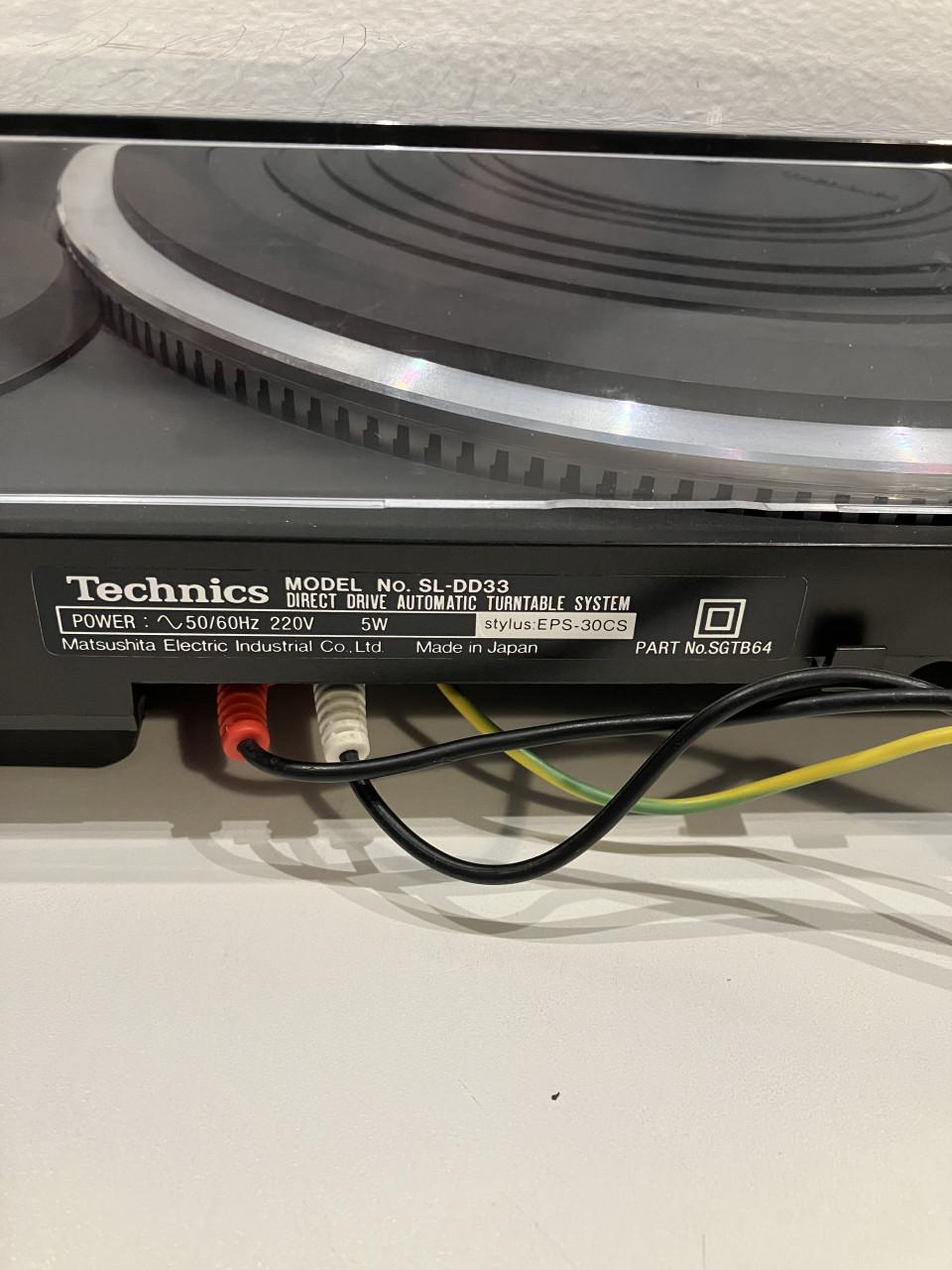 Technics Platenspeler SL dd33