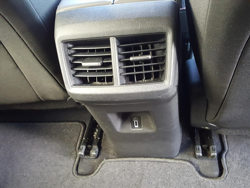 Citroen C5 Aircross business 1.2 puretech-130pk | cruise & climate control 