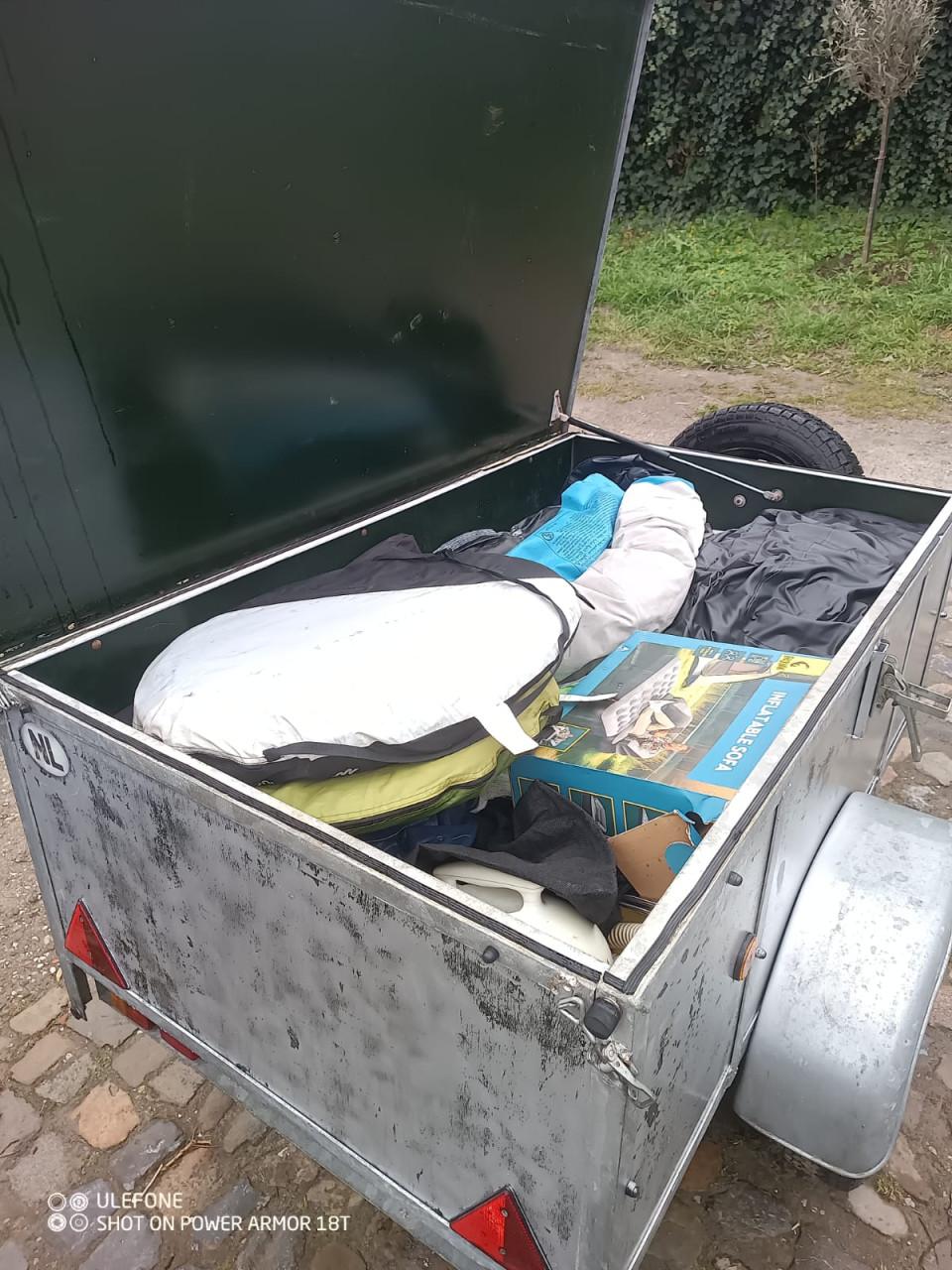 Grote bagagekar met Thule fietsendrager (4 fietsen)