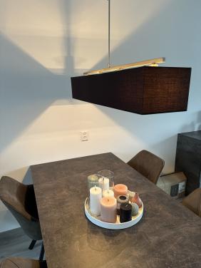 Te koop: dimbare en verstelbare lamp voor boven de eettafel