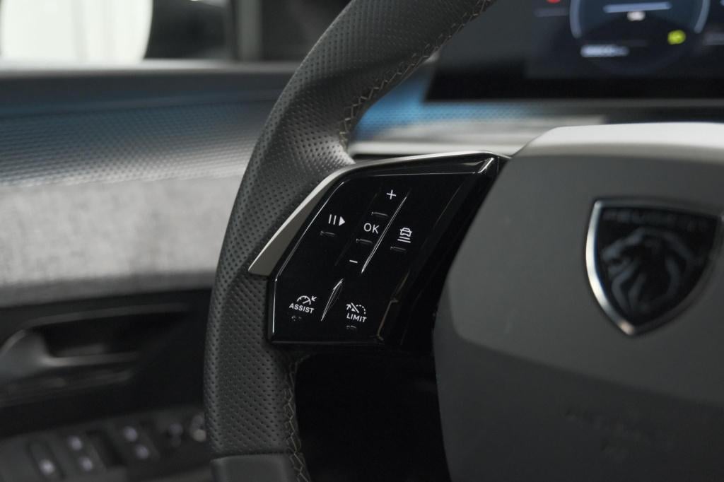 Peugeot 3008 1.2 hybrid 145 gt | 360 vision pack | adaptieve cruise control