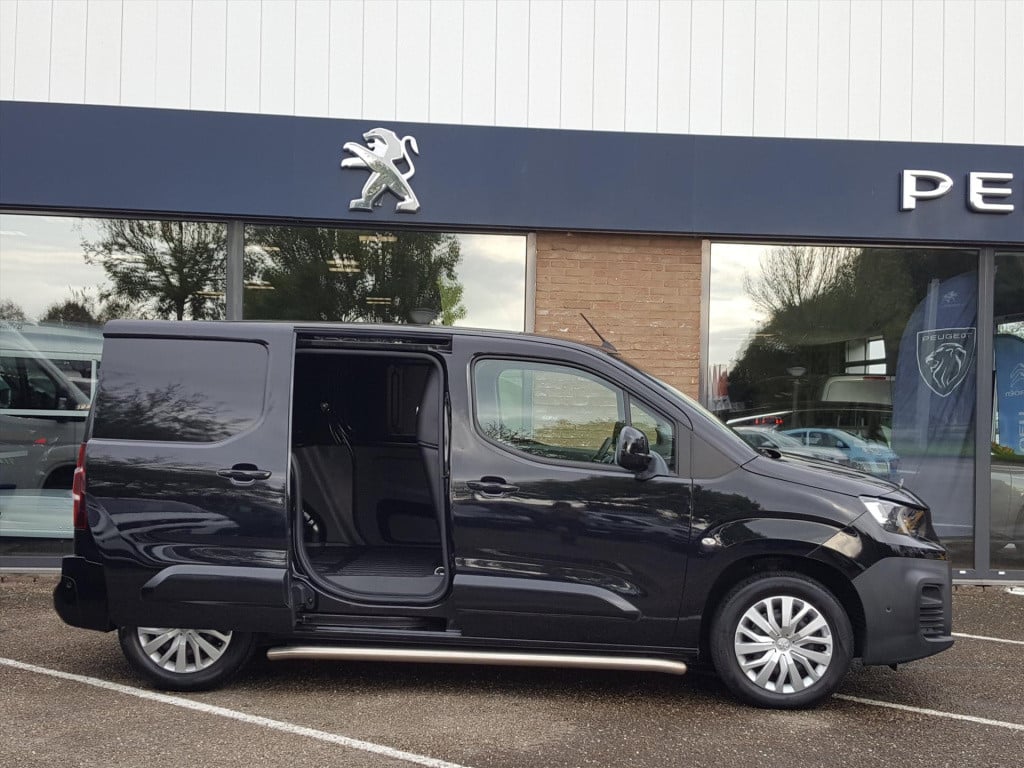 Peugeot Partner premium 1.5 bluehdi-130pk 650kg 3z(vol)automaat (eat8)| nav