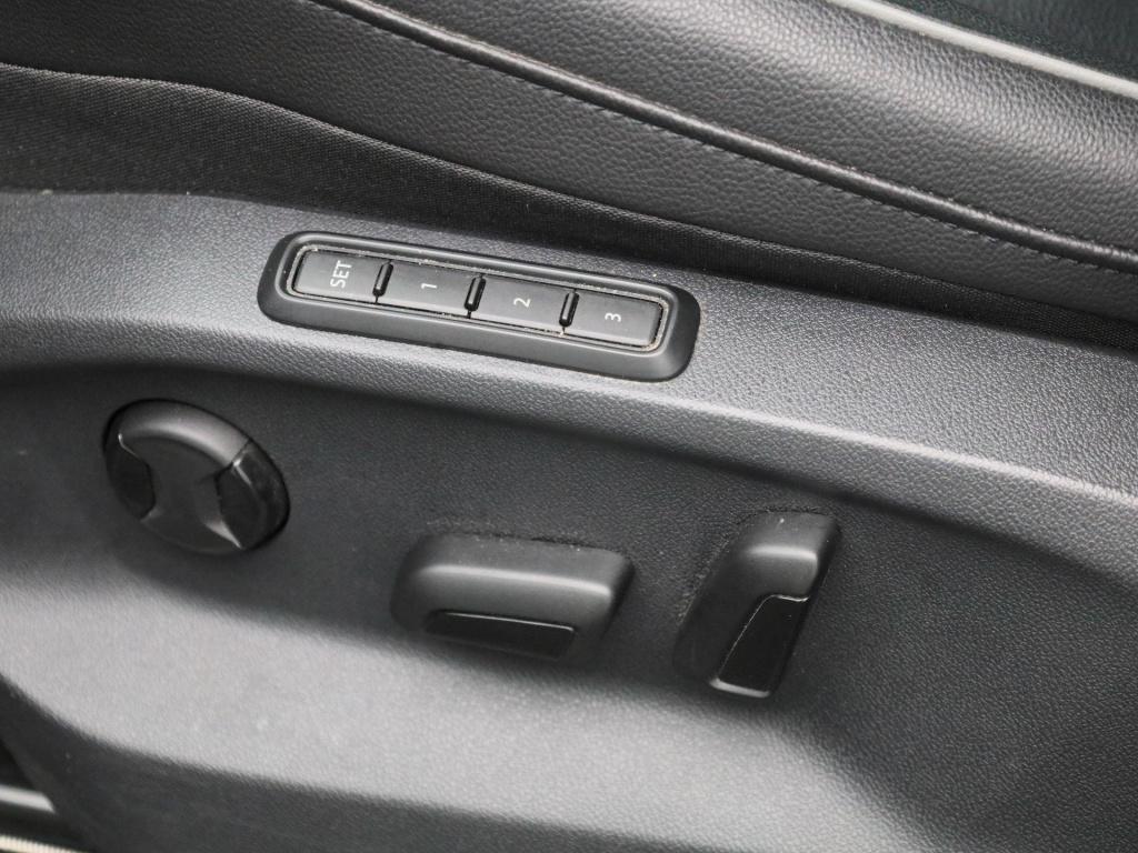 Volkswagen Tiguan 1.4 ehybrid dsg life | automaat | trekhaak | dab | virtua
