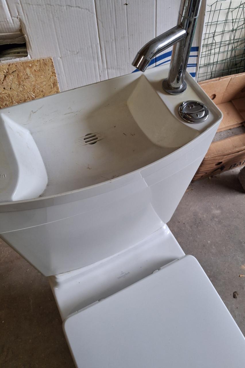 Toilet - fontein combinatie