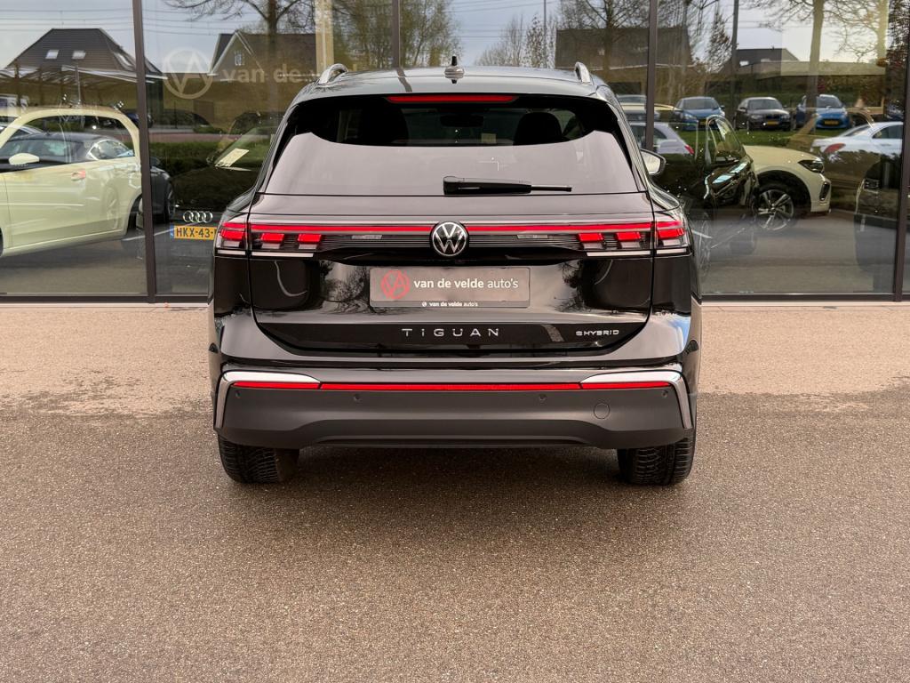 Volkswagen Tiguan 1.5 ehybrid elegance | trekhaak | 360 camera | dode hoek 