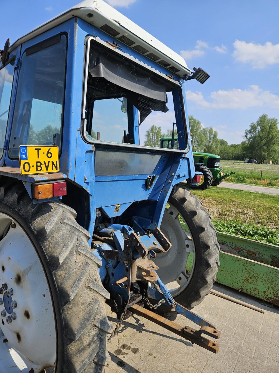 Ford 4600