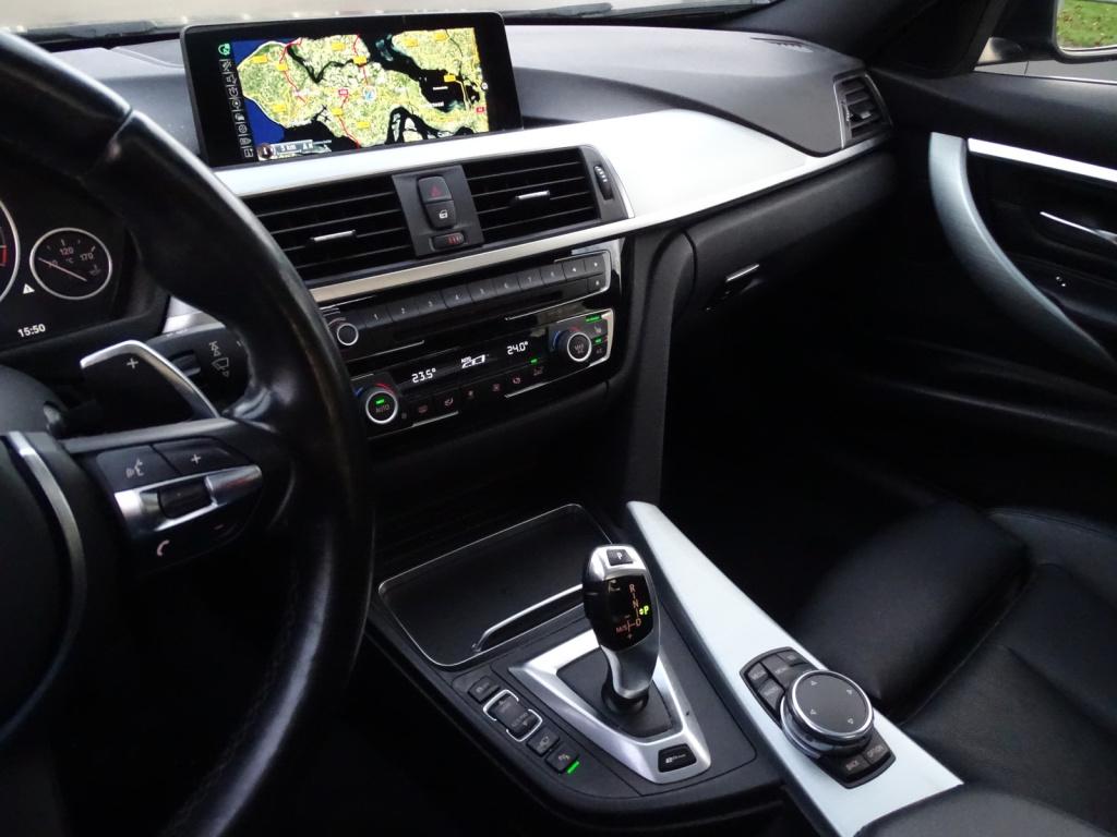 BMW 3-serie 330e luxury