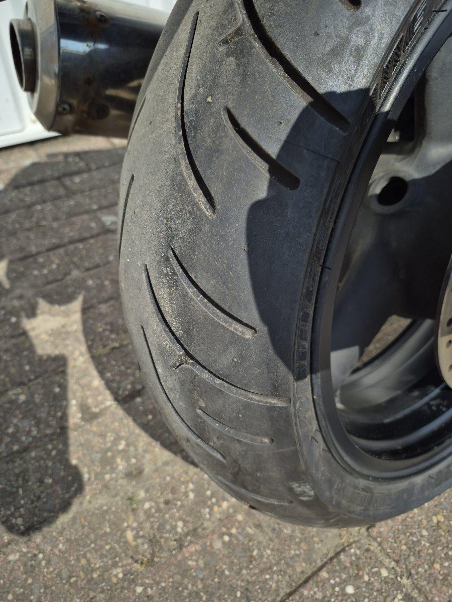 Kawasaki ZZR1200 uit 2004, sportieve toermotor