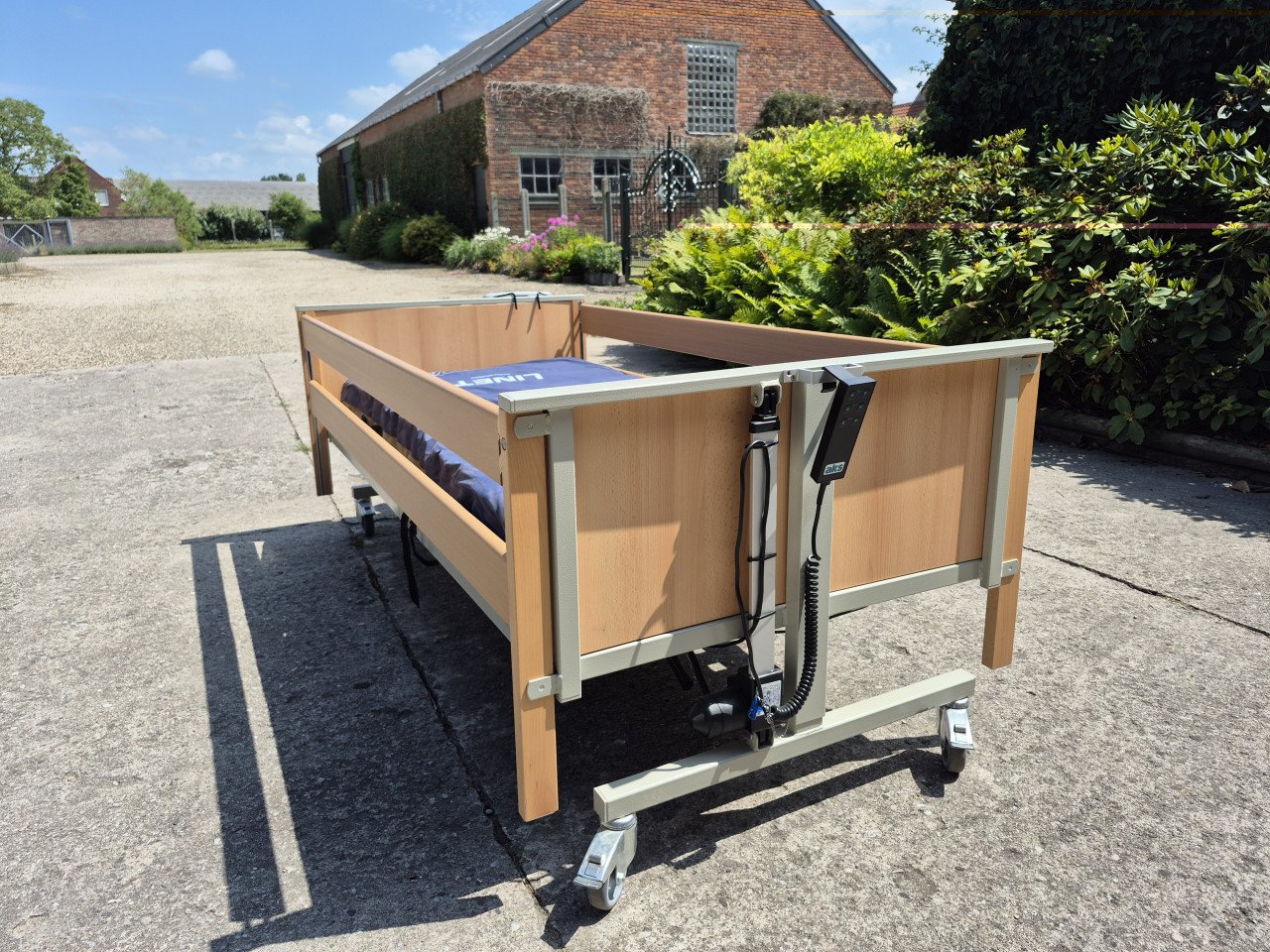 Elektrisch hoog-laag bed