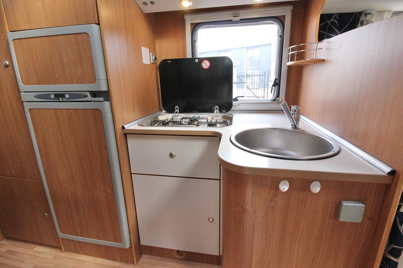 Rimor Europeo 87P(Vast bed, mega xxl garage, zeer netjes!!!)