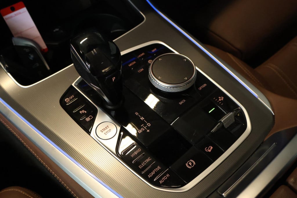 BMW X5 xdrive45e high executive nl auto, memory, luchtvering, carplay & and