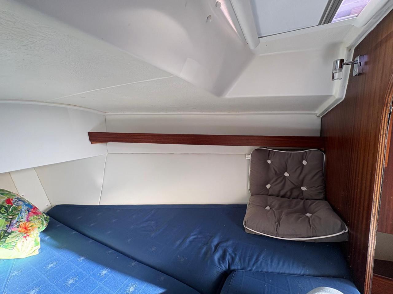 Zeer complete Piewiet 700 zeilboot met wat werk te koop