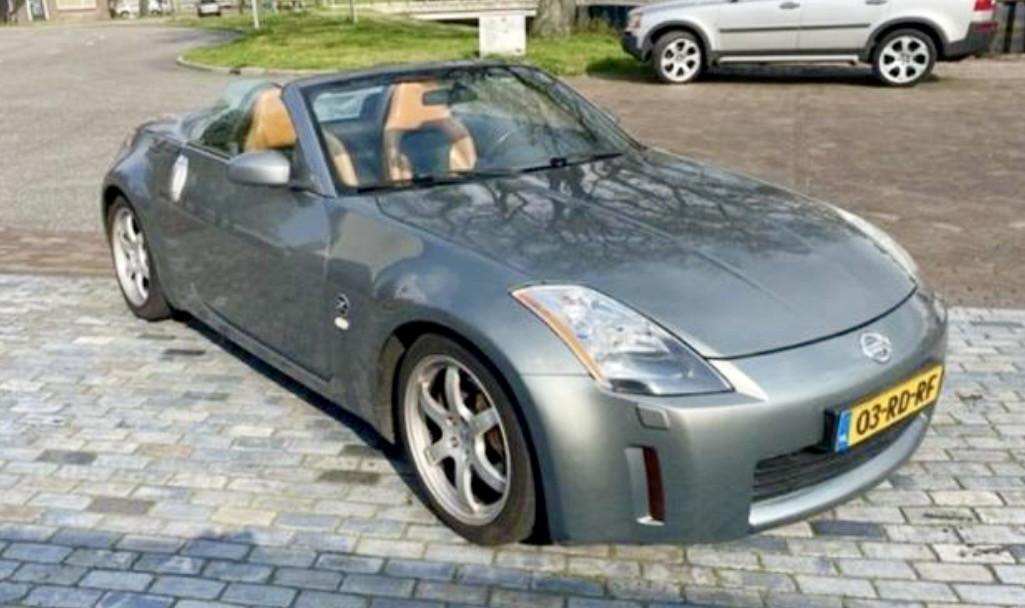 Nissan 350Z cabrio met taxatierapport