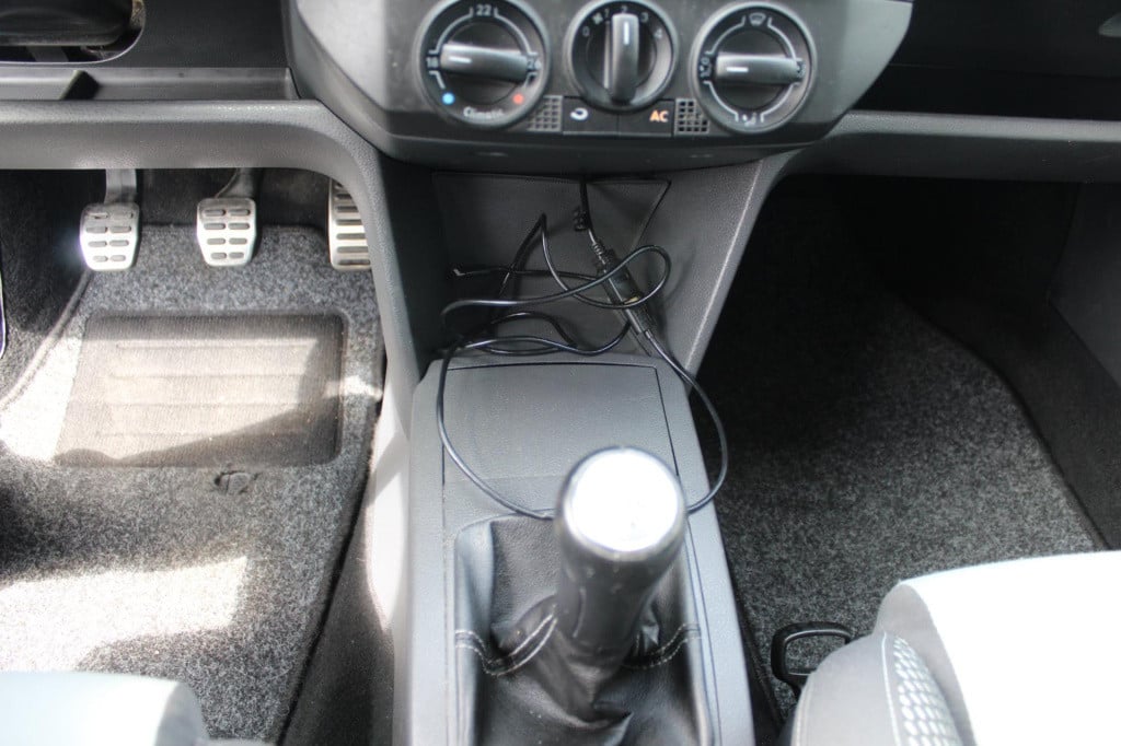 Volkswagen Polo 1.4-16v cross