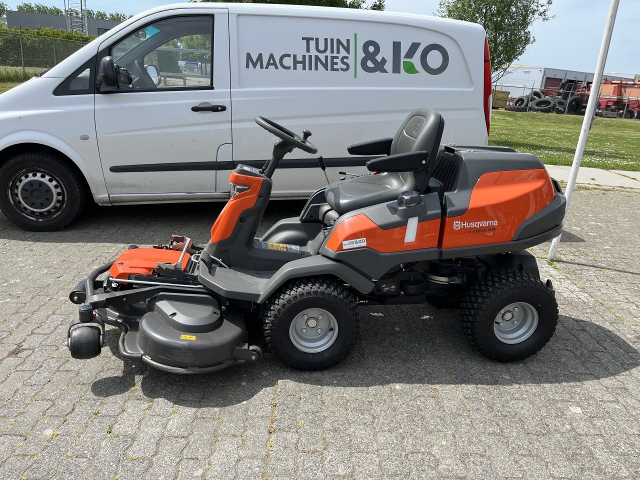Husqvarna frontmaaier